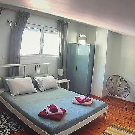 Apartment Sea Whisper , Golden *