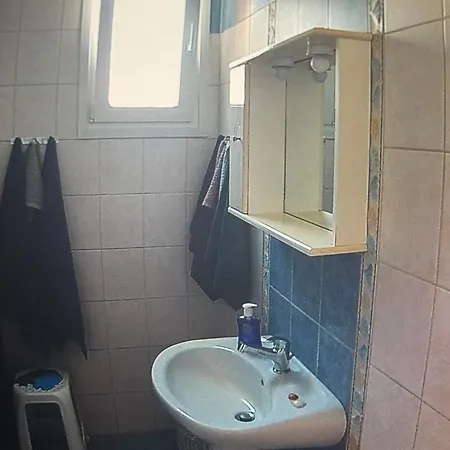 Sea Whisper , Golden Apartment