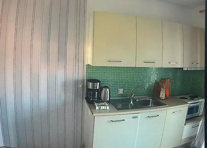 Sea Whisper , Golden *